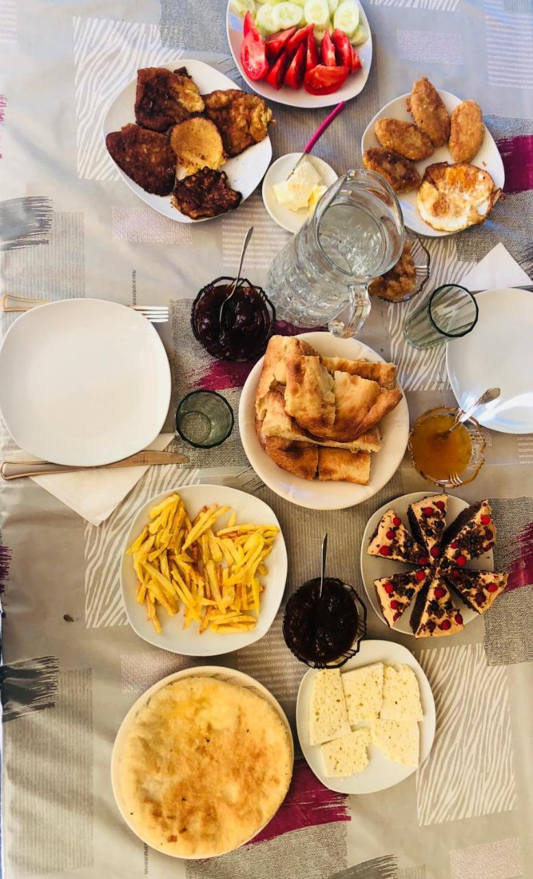 Pirikiti Otel Akhmeta Dış mekan fotoğraf
